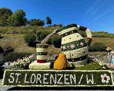 Blumenwagen St. Lorenzen (C) Steirische Blumenstraße